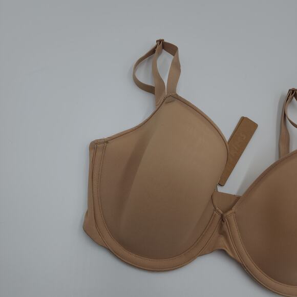 SKIMS Weightless Demi Bra in Clay Size 32DD - Picture 2 of 6